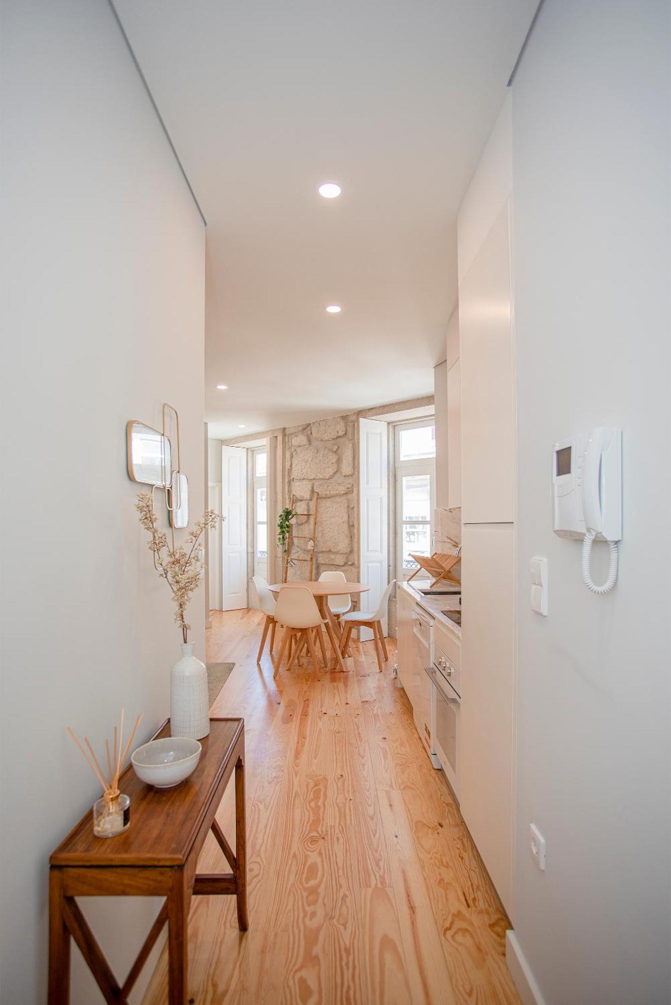 Liiiving In Porto - Aliados Stone Apartment Bagian luar foto