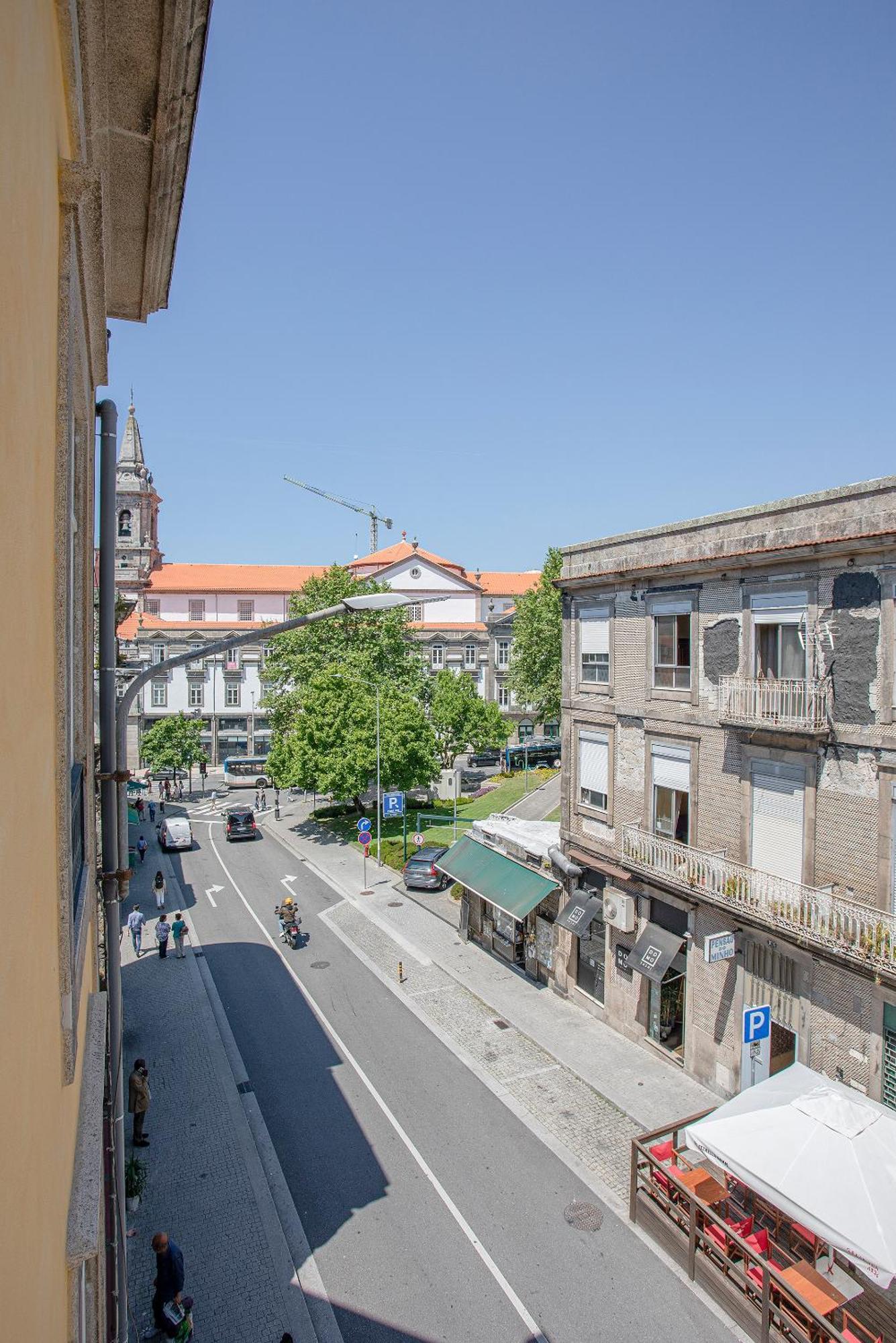 Liiiving In Porto - Aliados Stone Apartment Bagian luar foto